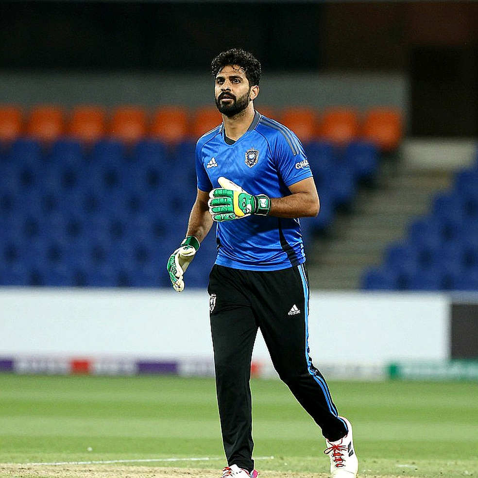 এনওসি, পেন্সিল আর জানুয়ারির জানালা: এশীয় ক্রিকেটের বাজারে দাম ঠিক হয় কোথায়