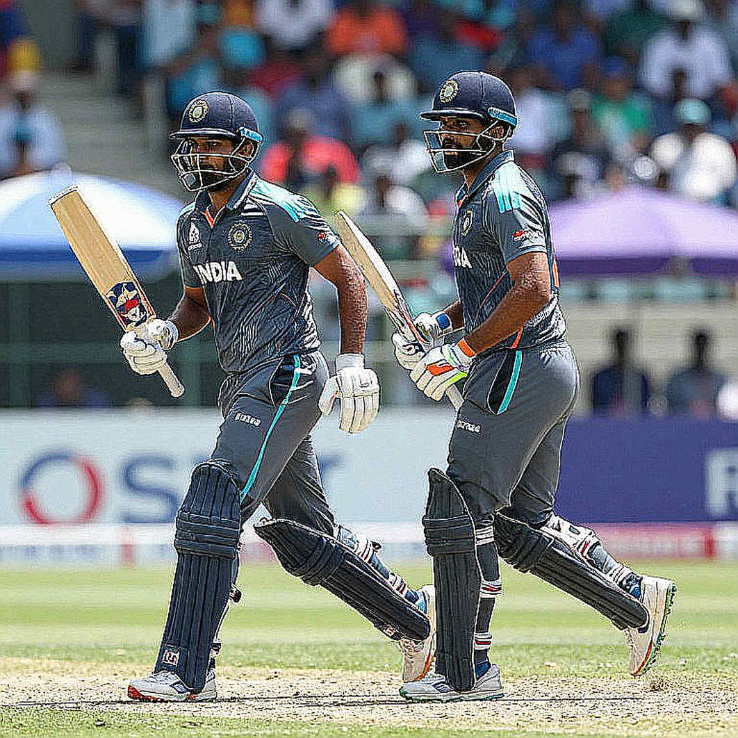 নিলামের টেবিলে দাম, মাঠে বিকাশ: এশিয়ার তরুণ ক্রিকেট বাজারে কে কী কেনে